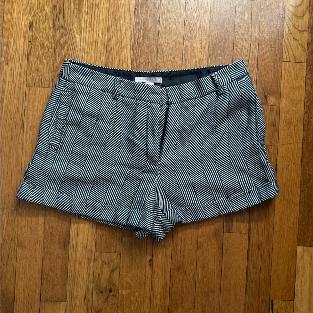 Soft textured black & white mini shorts